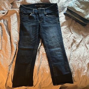 American Eagle Capri Jeans